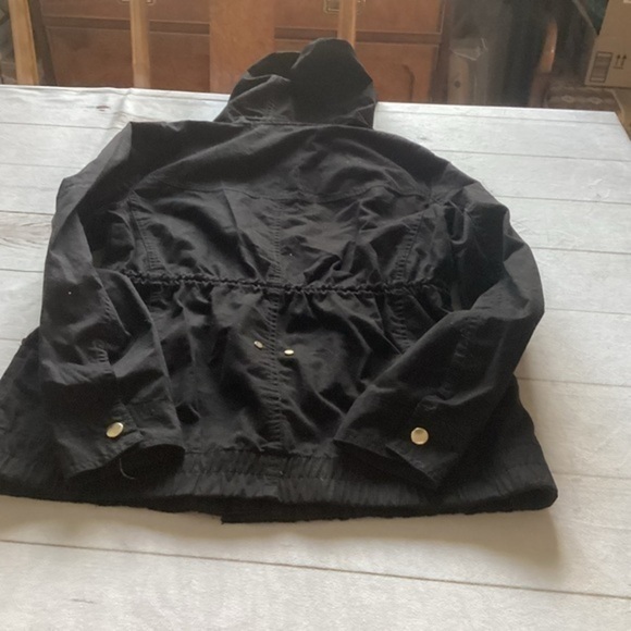 Love Tree Size Medium Jacket - Picture 6 of 10